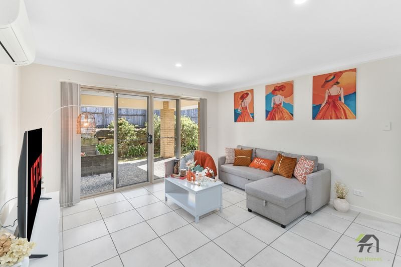 6 Hazel St, Pimpama, QLD 4209