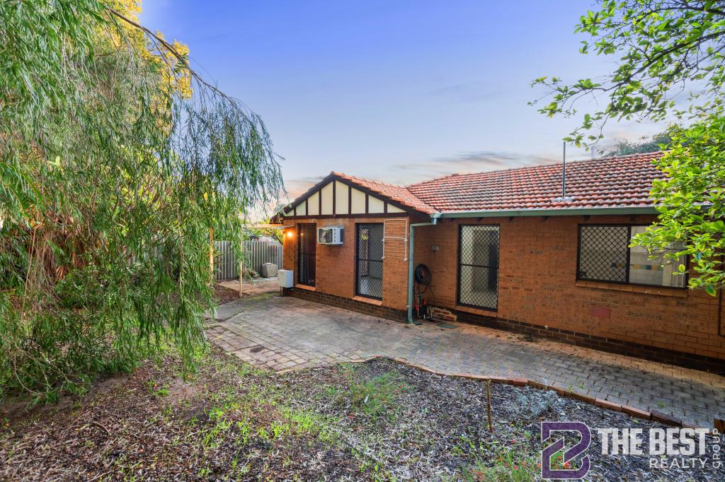 2/29 Lensham Pl, Armadale, WA 6112