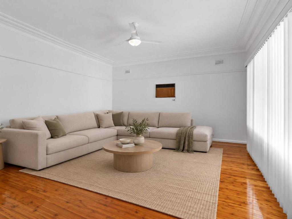 3 Rhonda St, Pendle Hill, NSW 2145