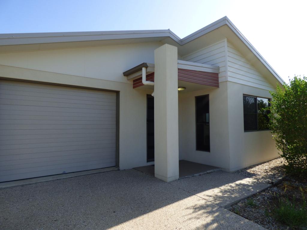 133 Bowen St, Roma, QLD 4455