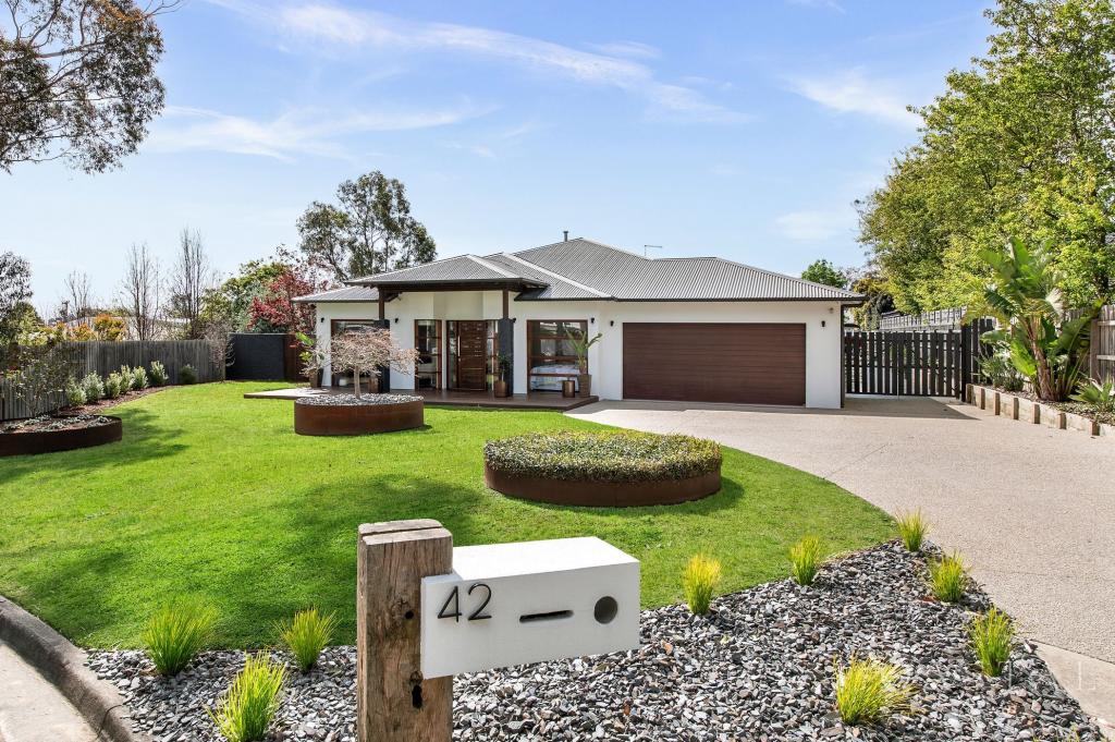 42 Clendon Cl, Mount Eliza, VIC 3930
