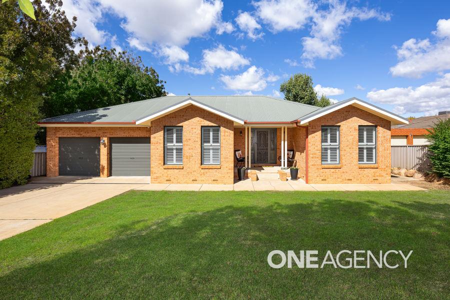 8 Galleon Pl, Estella, NSW 2650