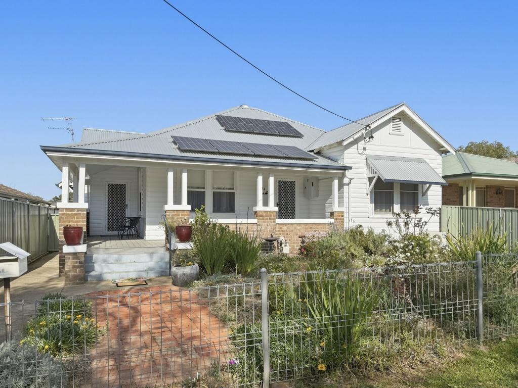 34 Wombat St, Young, NSW 2594