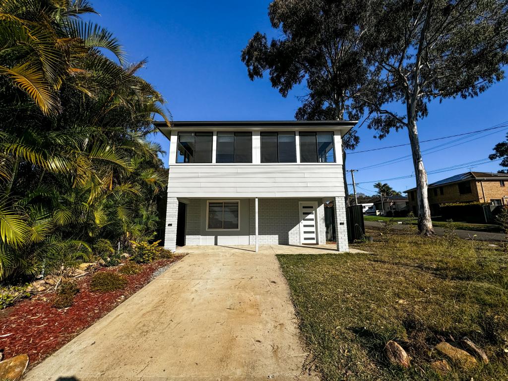 74 WOOD ST, BONNELLS BAY, NSW 2264