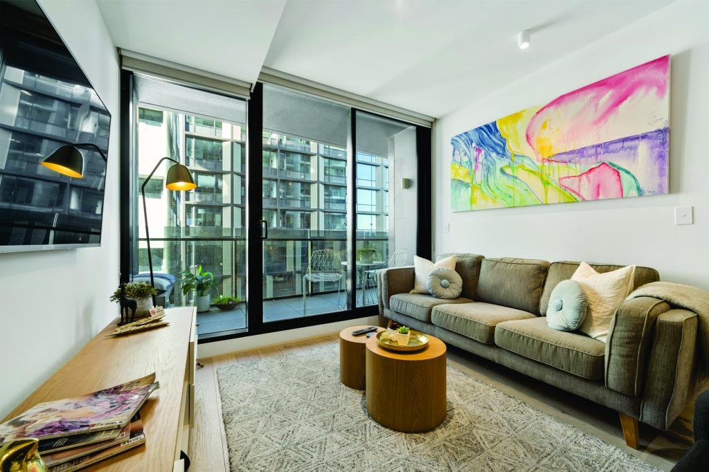 1101/7 CLAREMONT ST, SOUTH YARRA, VIC 3141