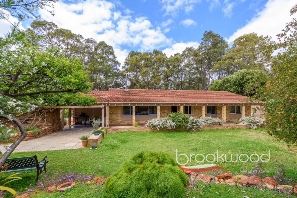 895 Martin Rd, Mundaring, WA 6073