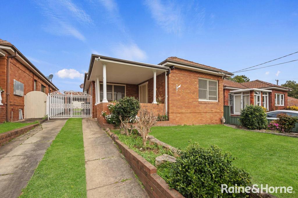 3 Bennett St, Kingsgrove, NSW 2208