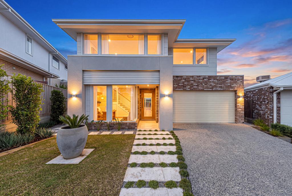 58 Apsley Pkwy, Nar Nar Goon North, VIC 3812