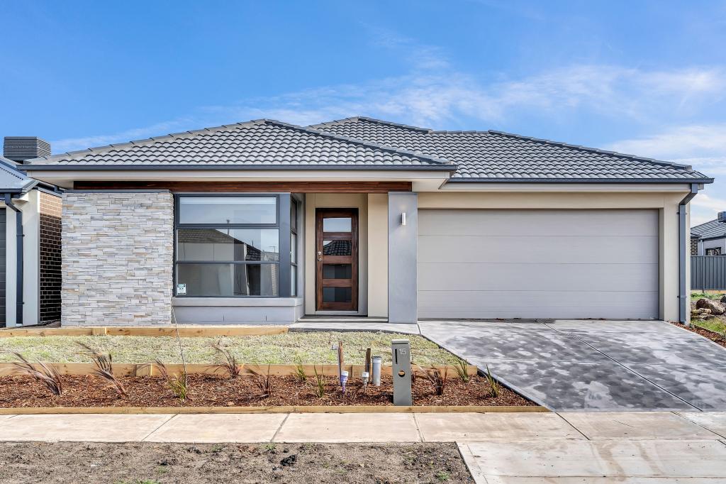 15 Erasmus Ave, Craigieburn, VIC 3064