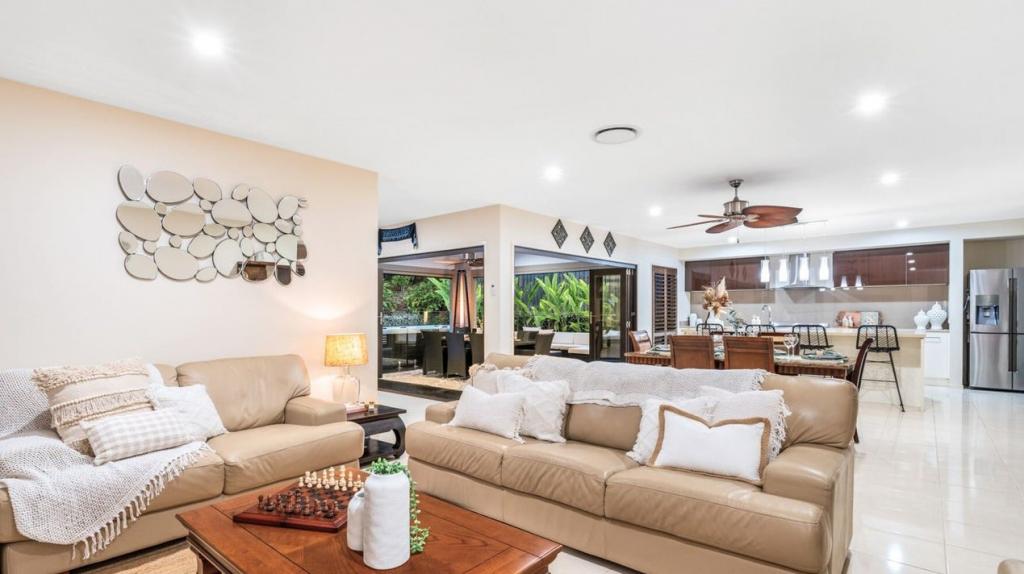 4 Kimberley Creek Rd, Upper Coomera, QLD 4209