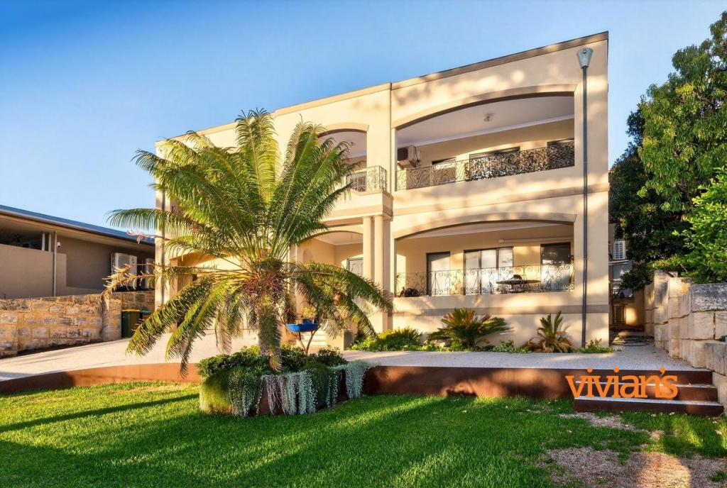 41 HOPE ST, MOSMAN PARK, WA 6012