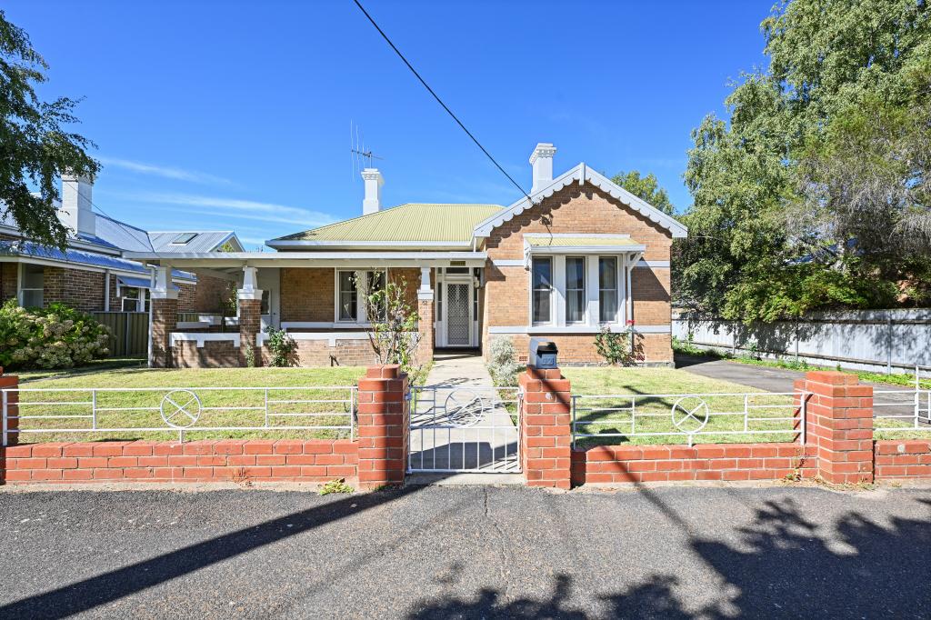 62 March St, Orange, NSW 2800