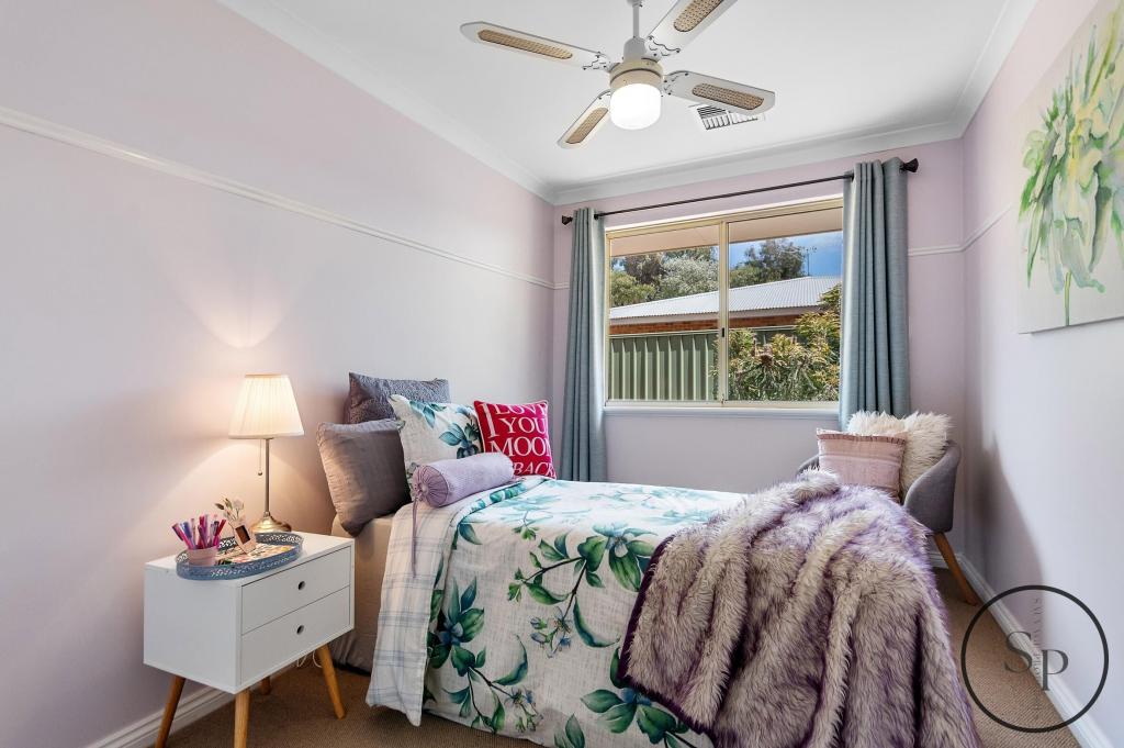 72 Victoria Cir, Greenfields, WA 6210