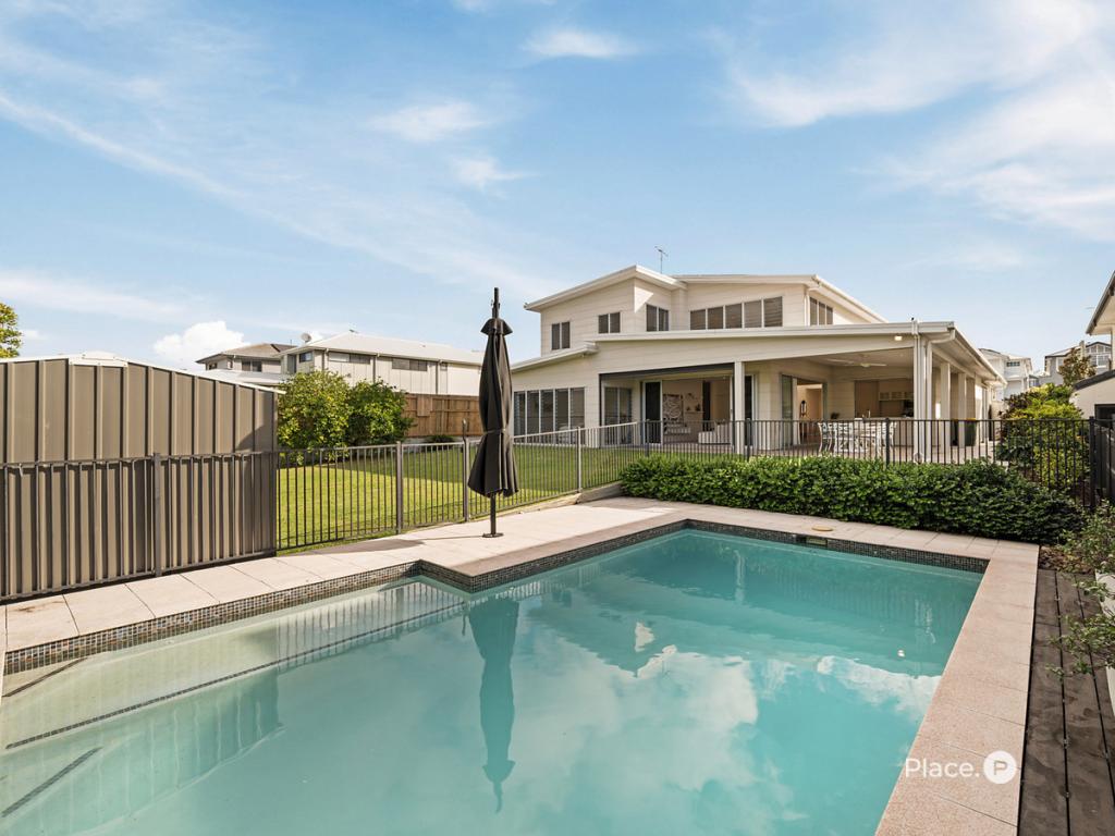 16 Delsie St, Cannon Hill, QLD 4170