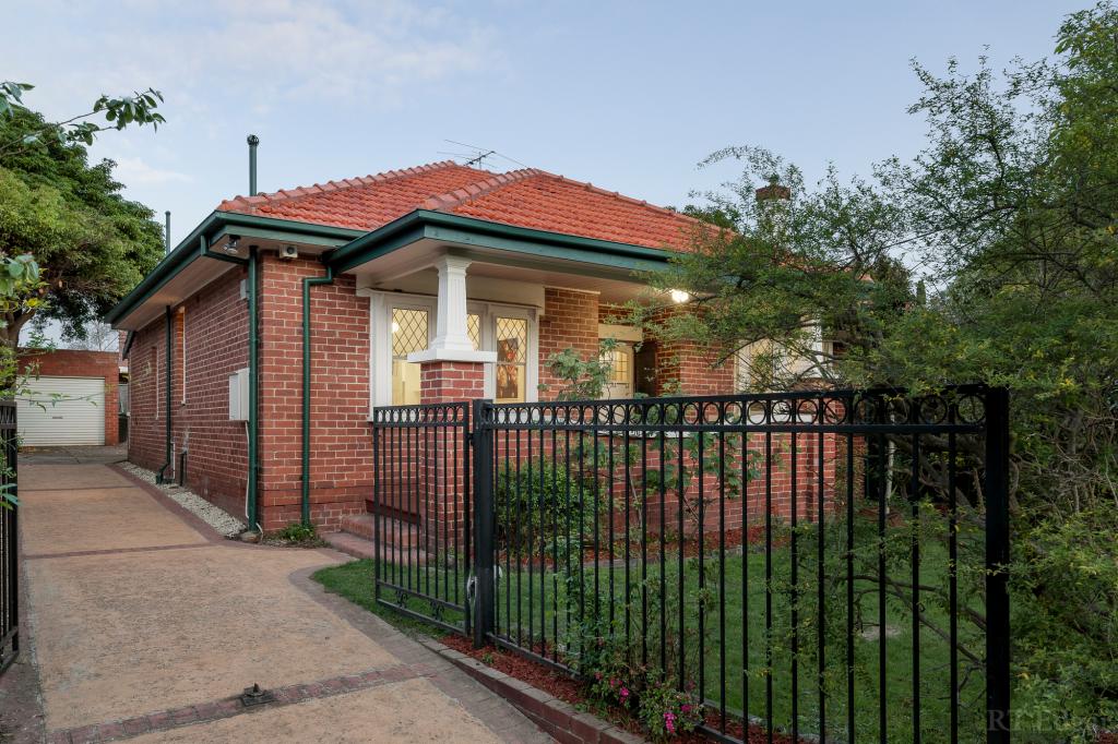 8 Lockhart St, Camberwell, VIC 3124