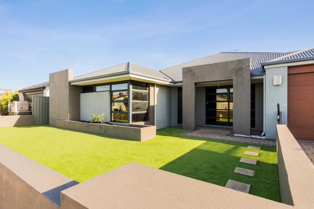 13 Barclay Way, Piara Waters, WA 6112