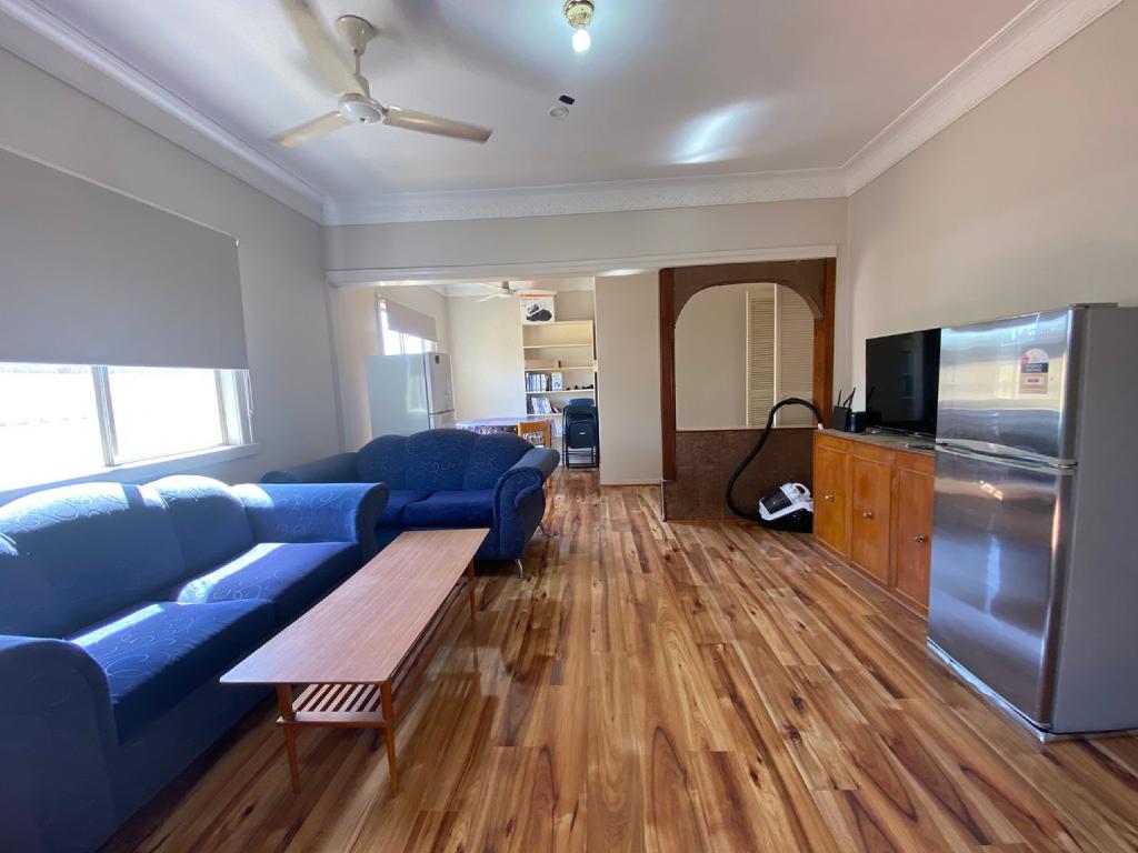 1/258 Hawken Dr, St Lucia, QLD 4067