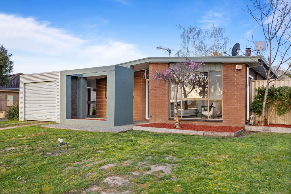 15 Madden Rd, Cardigan Village, VIC 3352