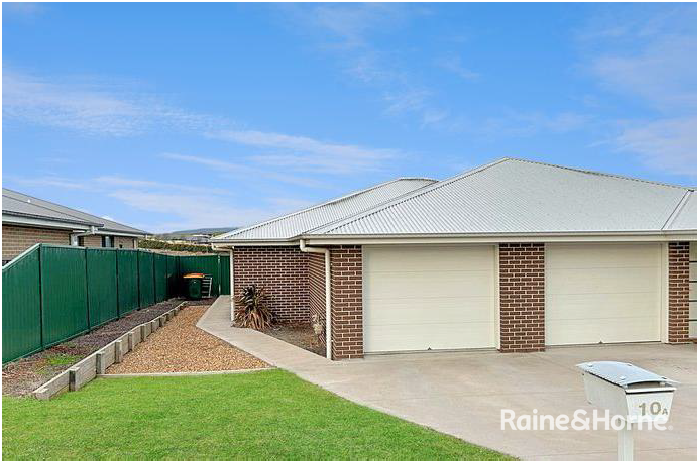 10a Wallace Way, Kelso, NSW 2795