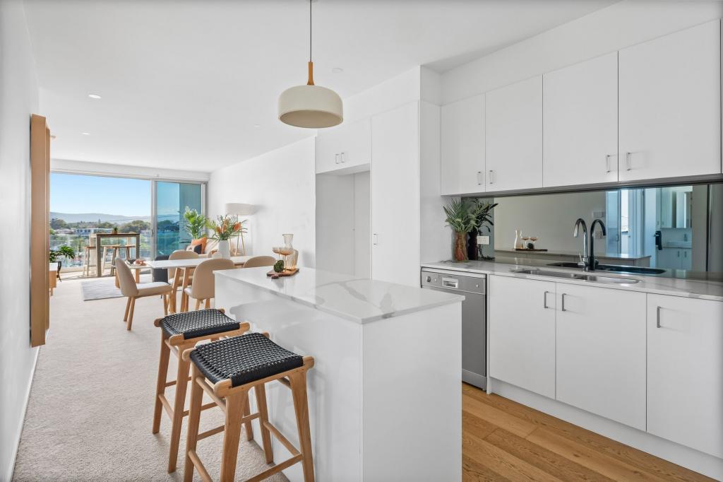 301/51 Peerless Ave, Mermaid Beach, QLD 4218