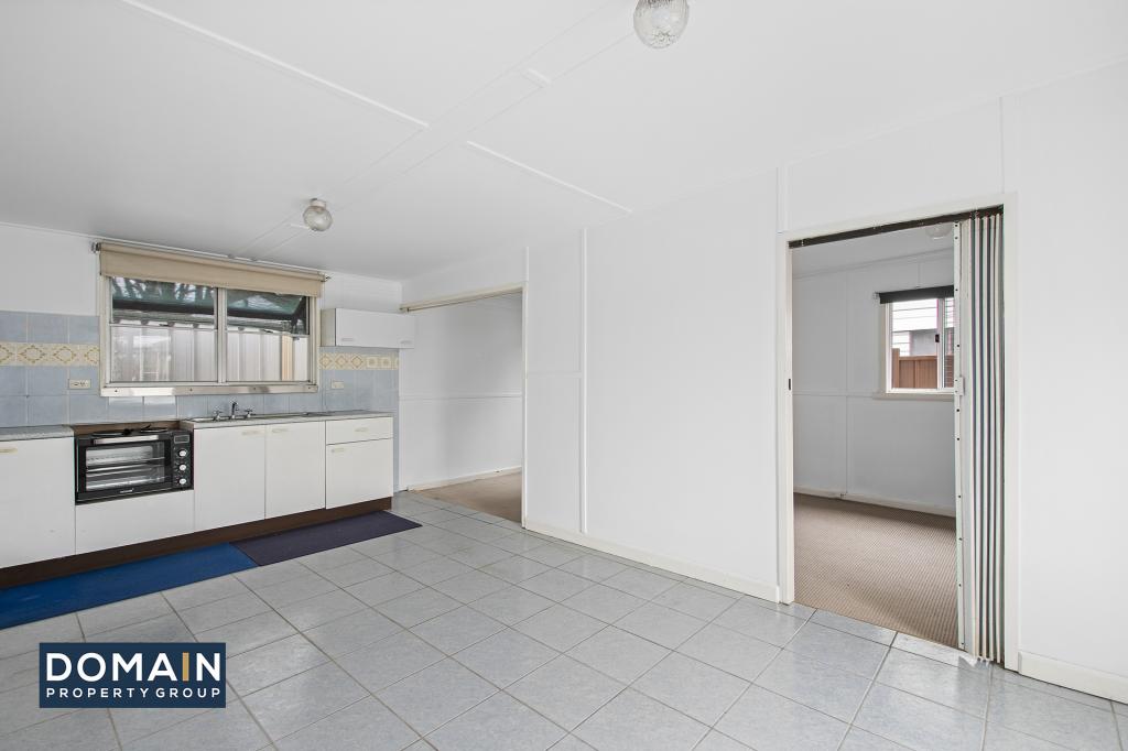 51A BEACH ST, ETTALONG BEACH, NSW 2257