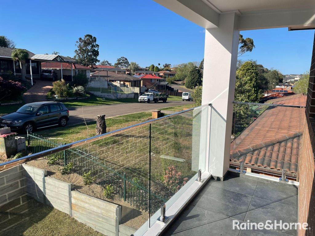 13 Lignite Pl, Eagle Vale, NSW 2558