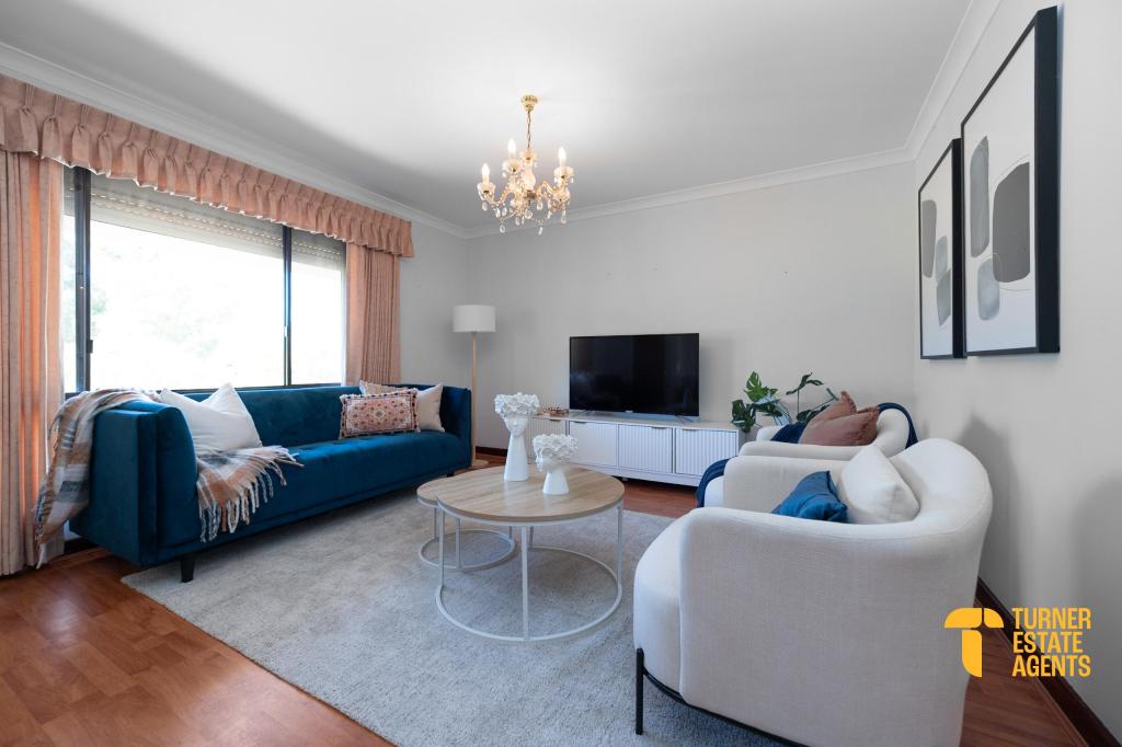 43 Chartwell Way, Swan View, WA 6056