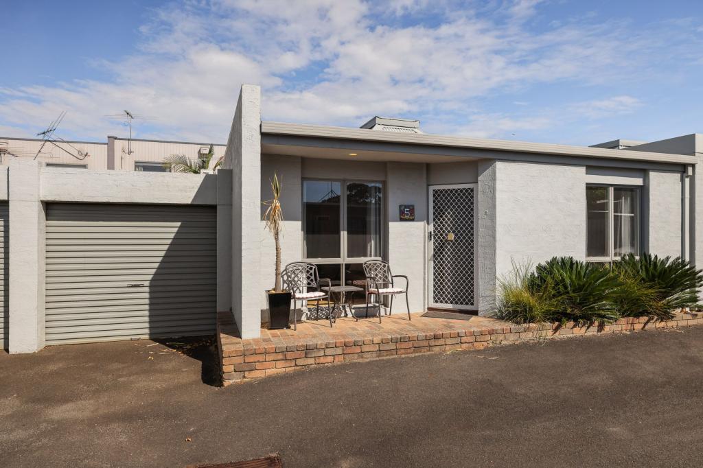 5/6 Park St, Cowes, VIC 3922