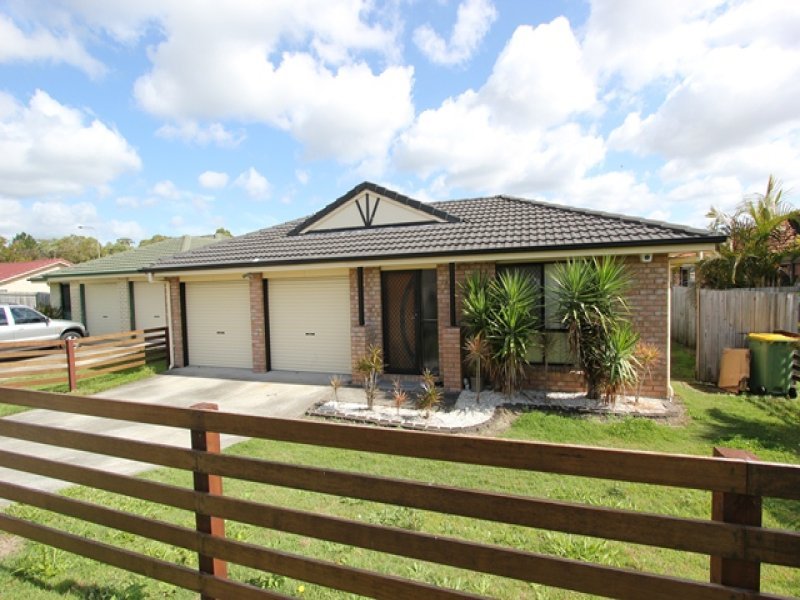 19 JUSTIN PL, CRESTMEAD, QLD 4132