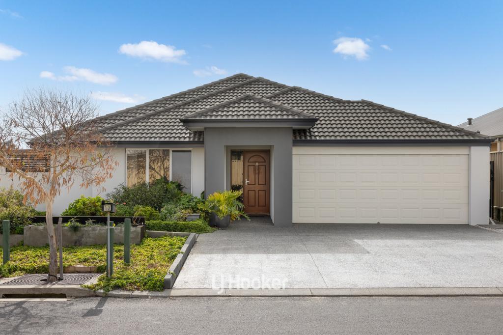 12 Adeline Dr, Millbridge, WA 6232
