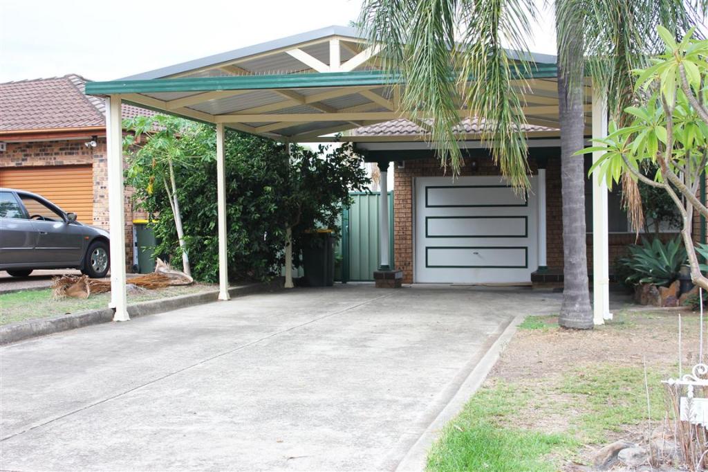 16 Gove Ave, Green Valley, NSW 2168