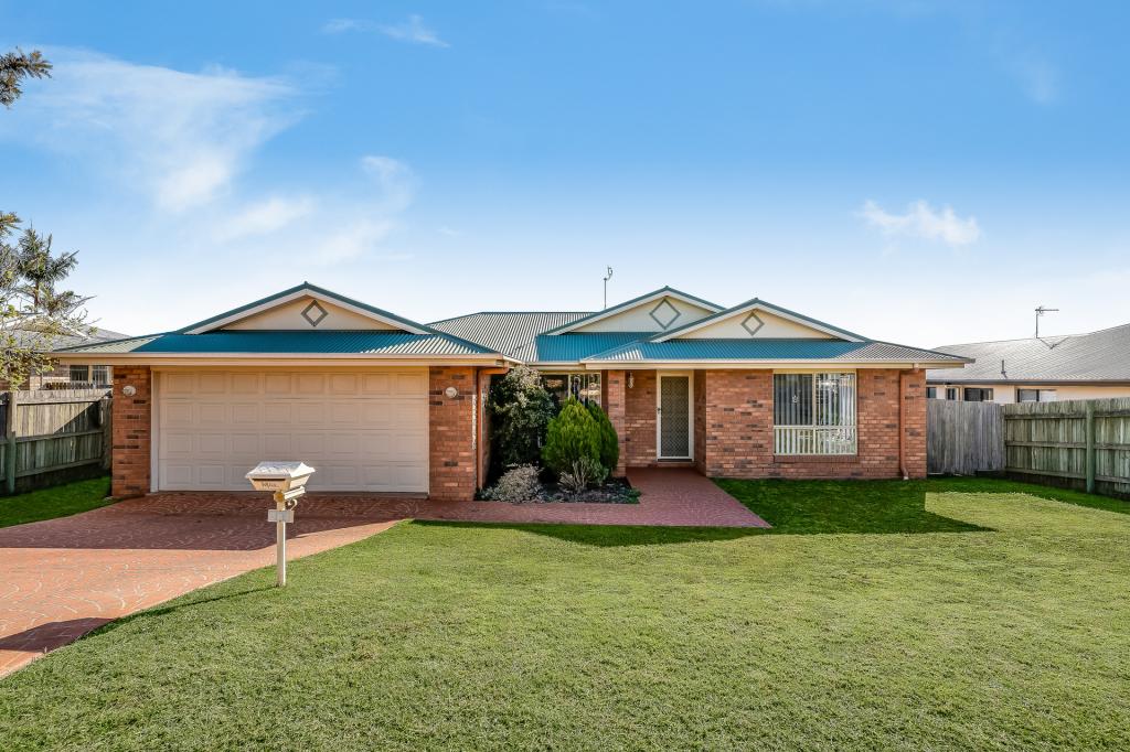 583 Hume St, Kearneys Spring, QLD 4350