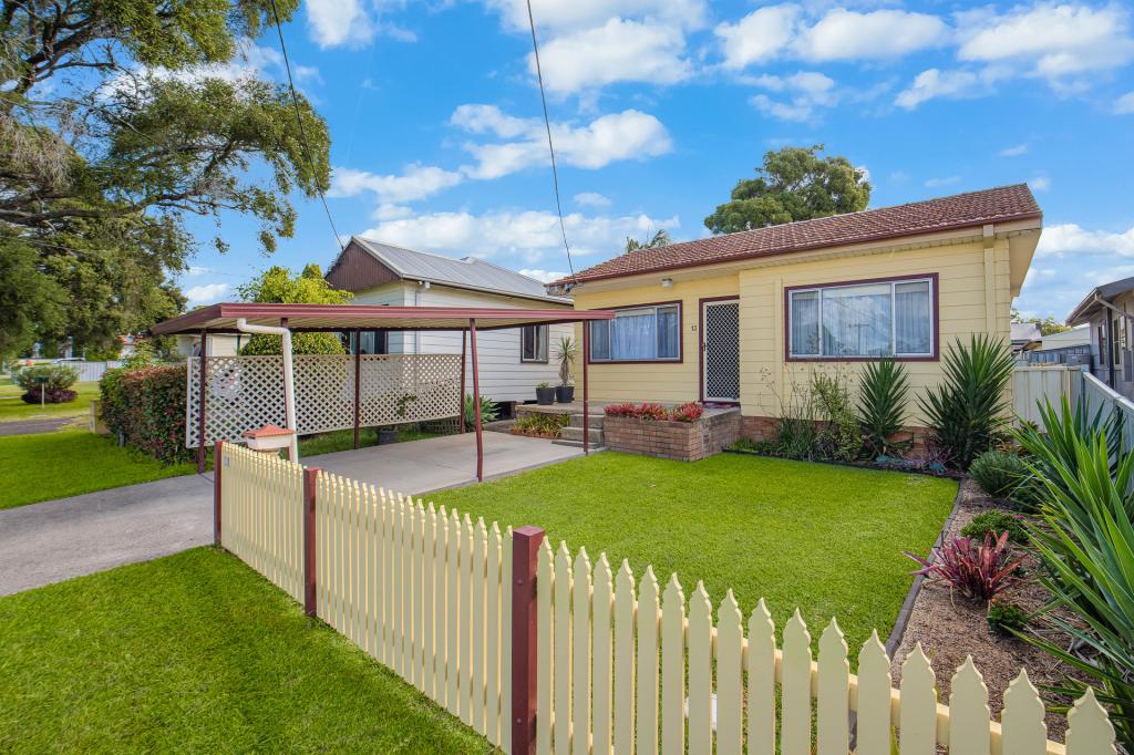 13 Garth St, Edgeworth, NSW 2285
