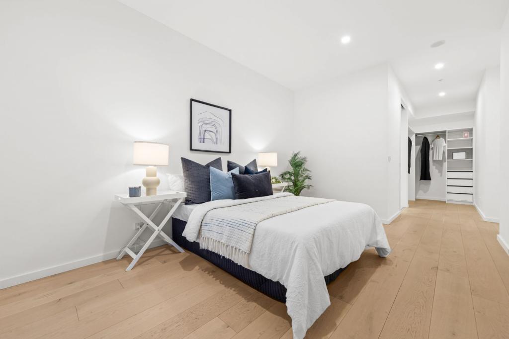 203/168 WHITEHORSE RD, BLACKBURN, VIC 3130
