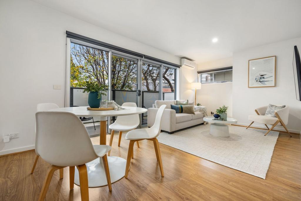 2/1424 Centre Rd, Clayton South, VIC 3169