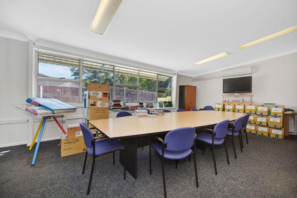 178 Fox Valley Rd, Wahroonga, NSW 2076