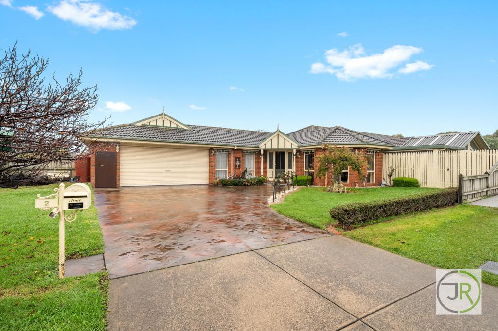 2 St Cloud Ct, Cranbourne North, VIC 3977
