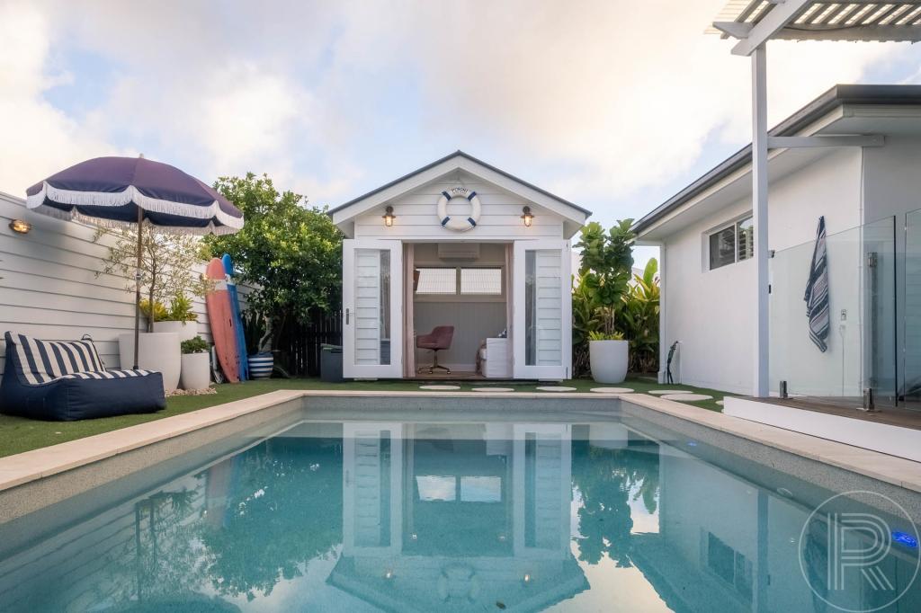 39 TIBOUCHINA ST, MOUNTAIN CREEK, QLD 4557