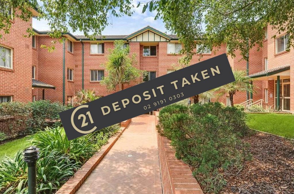 13/2 Bellbrook Ave, Hornsby, NSW 2077