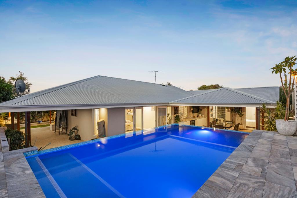 17 Okely Rd, Carine, WA 6020