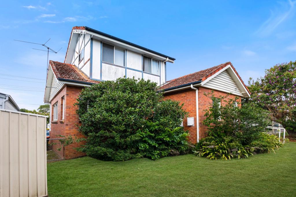 52 Tarm St, Wavell Heights, QLD 4012