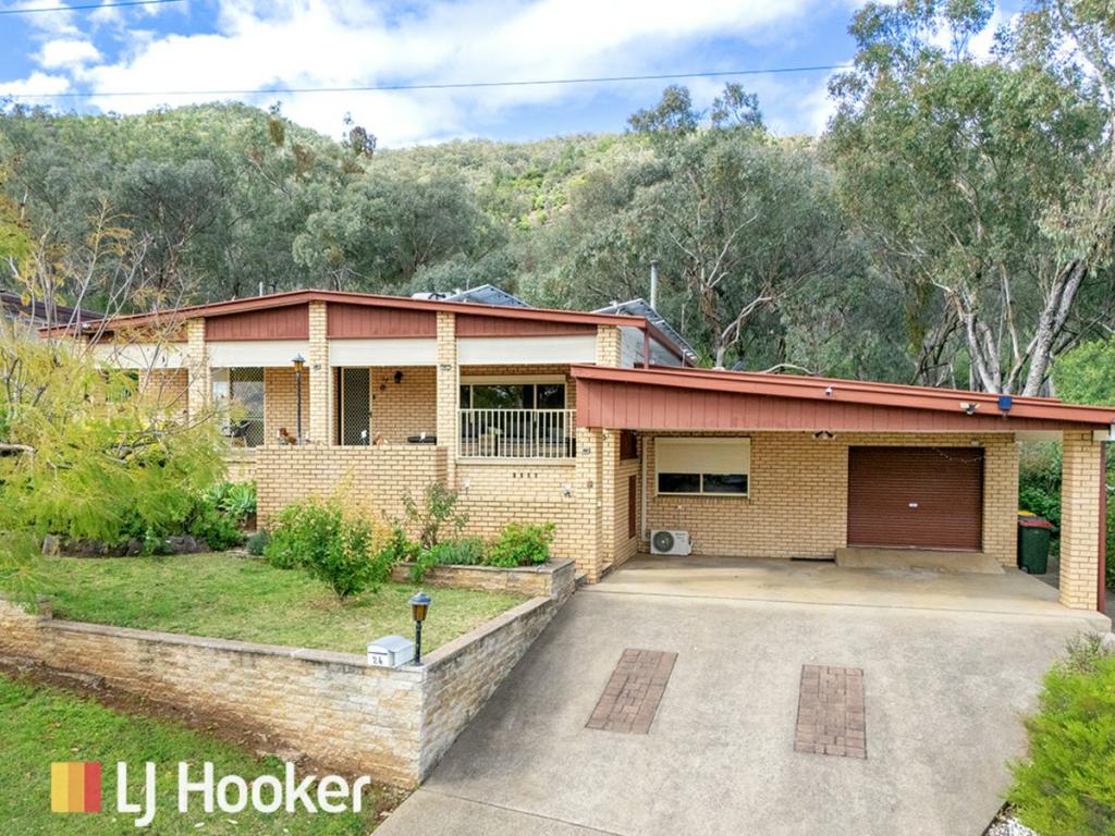 24 ROSEDALE AVE, EAST TAMWORTH, NSW 2340