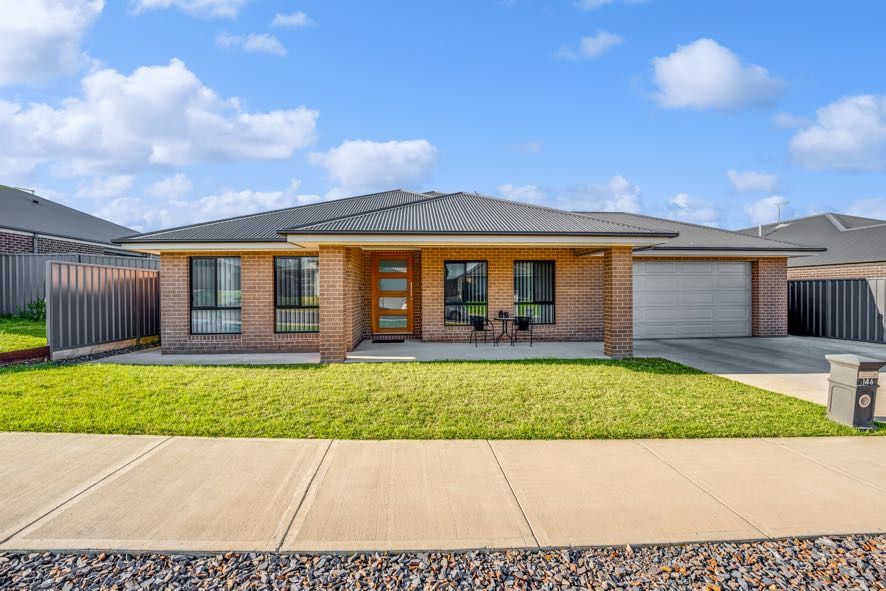 146 Hillford Cct, Thurgoona, NSW 2640