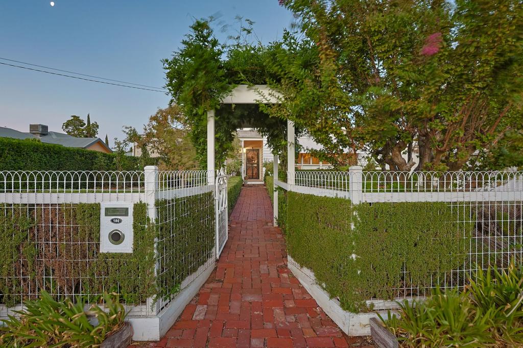 180 Tenth St, Mildura, VIC 3500