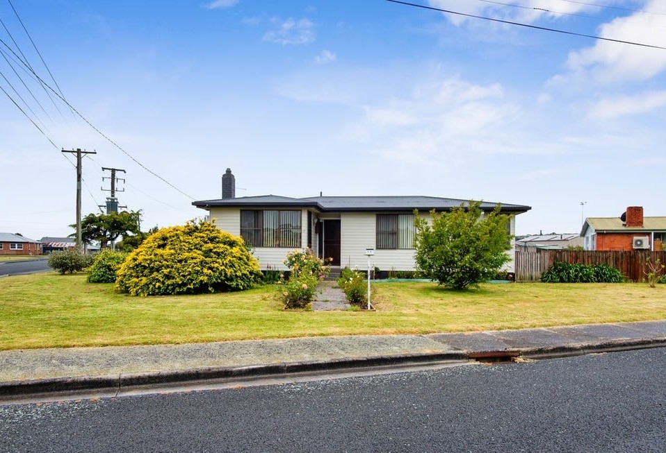 17 Hellyer St, Smithton, TAS 7330