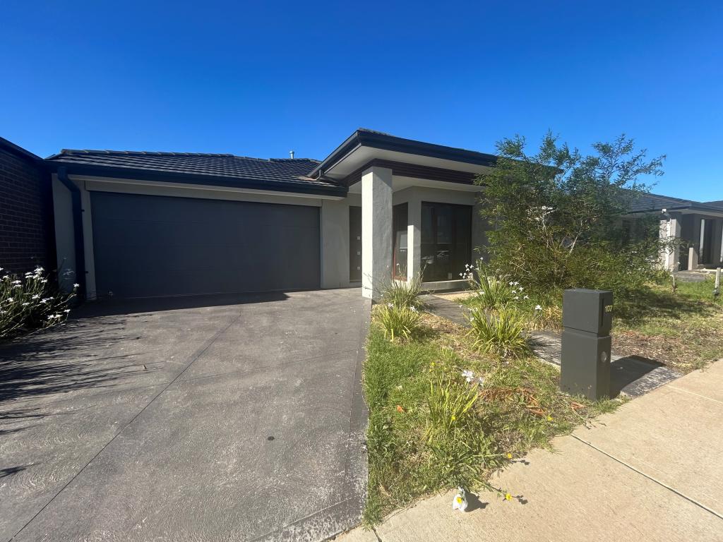 107 Merindah Bvd, Deanside, VIC 3336