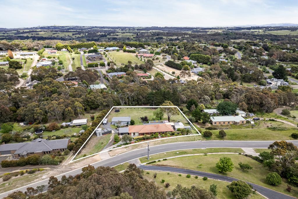 31 BADEN DR, WANDONG, VIC 3758