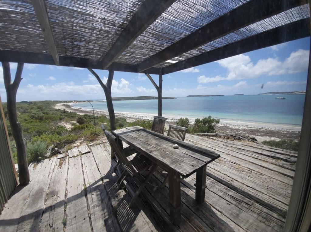 11 Pondalowie Bay Rd, Inneston, SA 5577