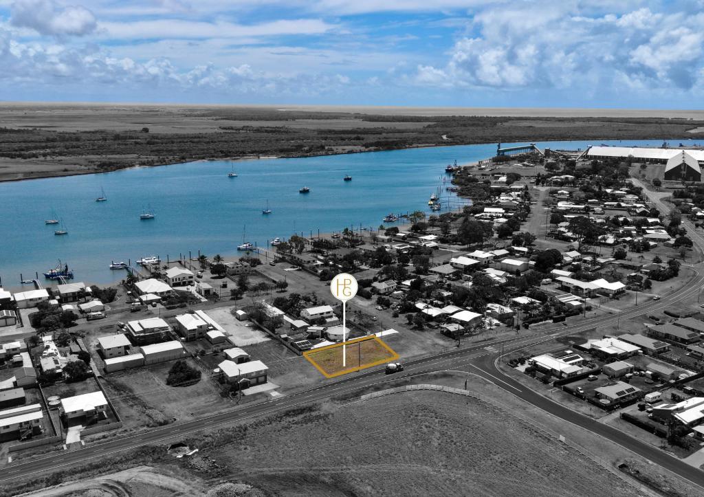 3 Adams St, Burnett Heads, QLD 4670