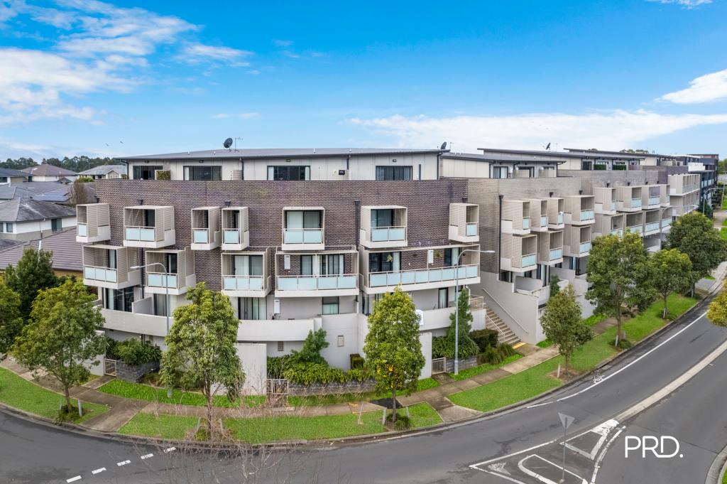 4/1 Glenmore Ridge Dr, Glenmore Park, NSW 2745